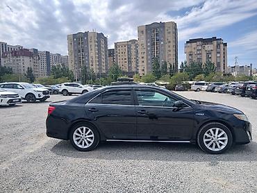 Toyota: Toyota Camry: 2012 г., Гибрид, Седан — 2