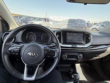 Kia: Kia Stonic: 2019 г., 1.4 л, Автомат, Бензин, Кроссовер — 12