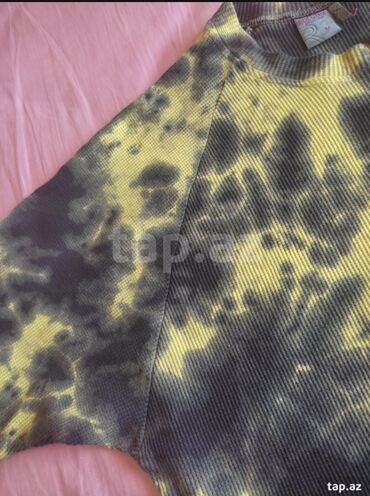 Futbolkalar: Türkiyədən alınıb sadəcə ölçüsü mənə düz gəlmir.Hamısı təp-təzədir,çox -da lalafo.az — 5 Futbolkalar: Türkiyədən alınıb sadəcə ölçüsü mənə düz gəlmir.Hamısı təp-təzədir,çox — 5