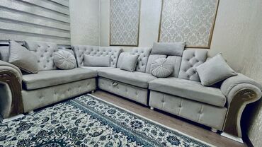 мягкий мебель угловой: Срочно продается диван 
Диван стоит 40 000
Звоните по номеру телефона