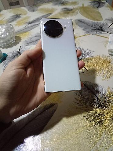 Tecno: Tecno Phantom X2, rəng - Ağ — 2