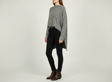 Swetry: Sweter damski, rozmiar S