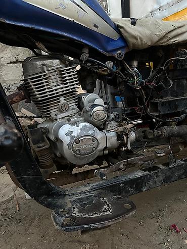 dort teker motor: SHANYANG üçtəkərli yük motosikleti (kabinli) - Marka/model: Shanyang — 10