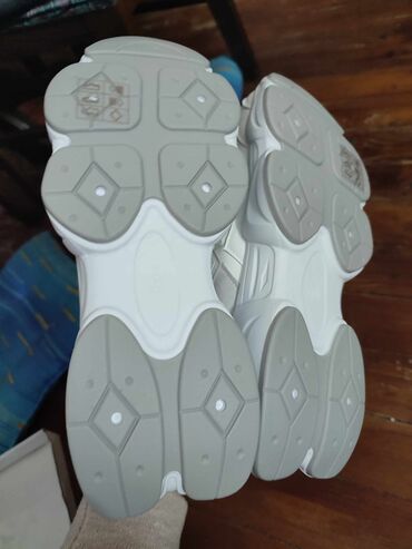 Women's Sneakers and athletic shoes: New Balance, 39, bоја - Šareno — 6