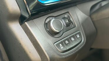 Chevrolet: Chevrolet Spark: 2018 г., 1 л, Вариатор, Бензин, Хэтчбэк — 10