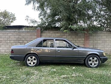 спринтер грузо поссажир: Mercedes-Benz W124: 1988 г., 2 л, Механика, Бензин, Седан — 2