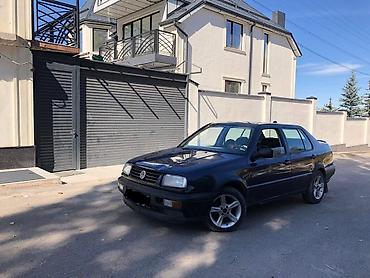 Vortex: Volkswagen Vento: 1993 г., 1.8 л, Механика, Бензин, Седан — 1