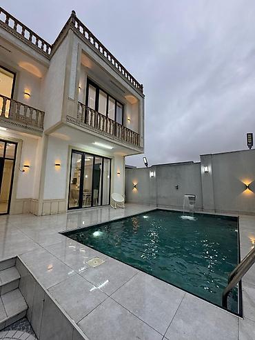 Günlük kirayə evlər: 350 kv. m, 4 otaqlı — 2