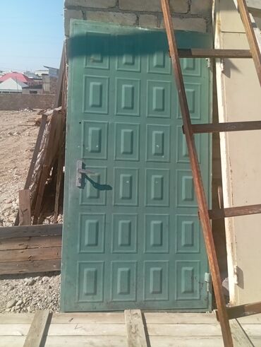 Həyət darvazaları: Darvazal muxtelif olcude 220 azenden 550azenekimi var olculer — 5