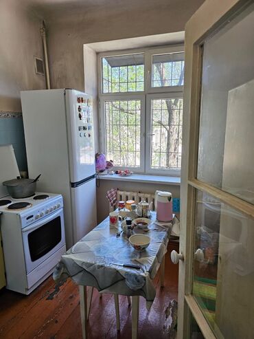 недостроенные дома в бишкеке: 4 бөлмө, 84 кв. м, Сталинка, 2 кабат, Эски ремонт