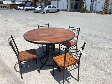heyet qaplari: Balkon üçün, Açılmayan, Yumru masa, 4 stul