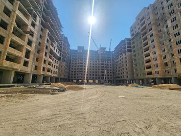 дом токмок пакрофка: 2 бөлмө, 78 кв. м, Элитка, 8 кабат, ПСО (өзү оңдоп түзөтүп бүтүү үчүн)