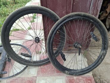 3 təkər velosiped: Satılır 26 lıq tekerlerdi cox az islenib patrişkalar uzreinde