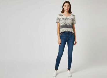 spódnice w zwierzęce wzory: Betty Barclay, Women's blouse, size S
