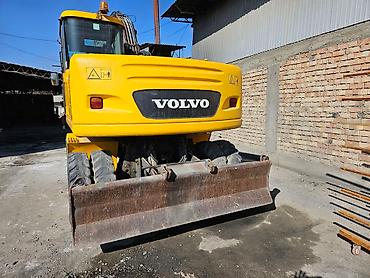 Экскаваторы: Экскаватор — 18