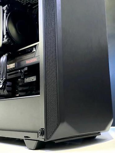 Desktop računari i radne stanice: Ryzen 7 9800X3D RX 9070XT B850 32GB 2TB - SM062PC. ✨ Prodaja i — 10