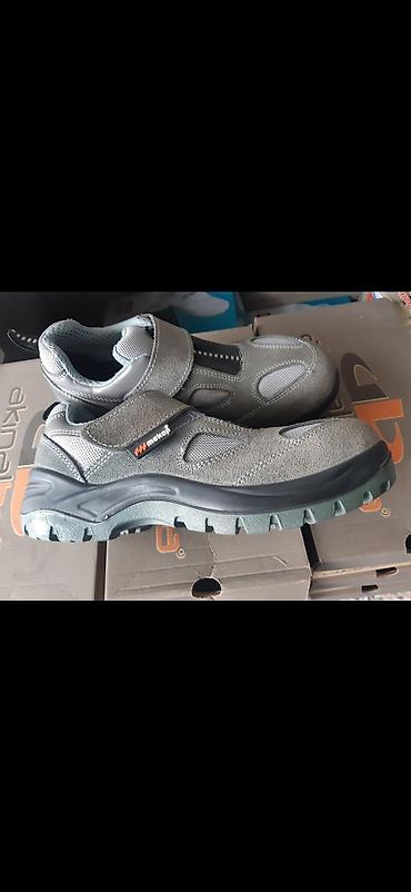 Спецодежда: Спецодежда для кухни ресторанов кафе баров и охраны халаты женские at lalafo.kg — 10 Спецодежда: Спецодежда для кухни ресторанов кафе баров и охраны халаты женские — 10