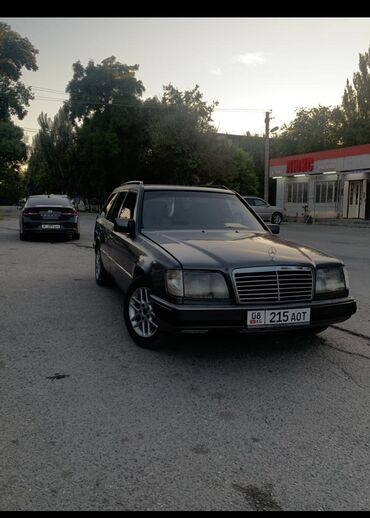 продаю прицеп автовоз: Mercedes-Benz W124: 1991 г., 2.3 л, Механика, Бензин, Универсал