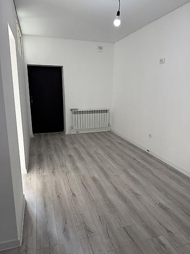 ищу комнату с подселением в бишкеке: Сдаётся студия со спальным местом, со всеми удобствами. Адрес: ЖМ — 5