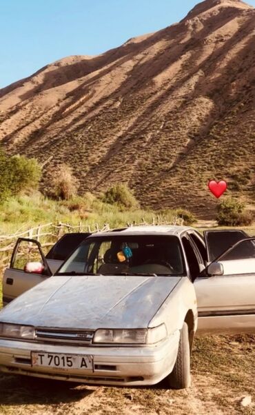 Mazda: Mazda 626: 1988 г., Механика, Бензин, Седан — 5