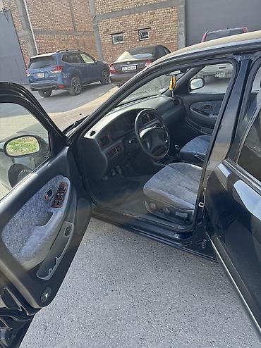 Продажа авто: Kia Credos: 1998 г., 2 л, Механика, Бензин, Седан — 4