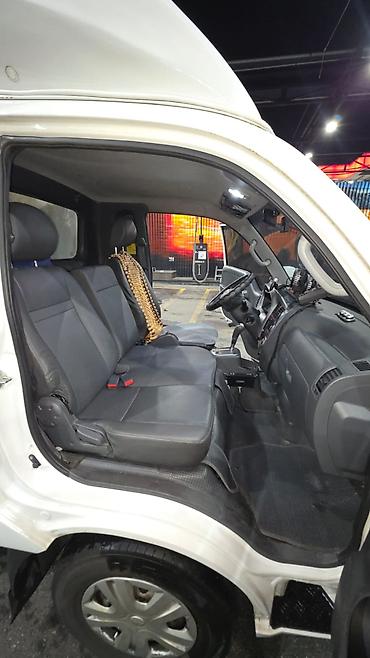 Kia: Kia BONGO: 2019 г., 2.5 л, Автомат, Дизель — 16