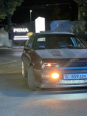 Volkswagen: Volkswagen Golf: 1995 г., 1.8 л, Механика, Бензин, Хэтчбэк — 7
