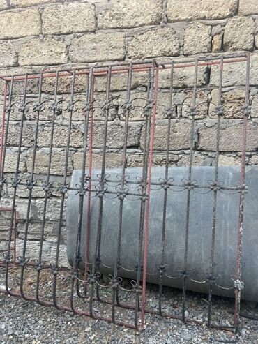 Plastik pəncərələr: Sabit Barmaqlıq