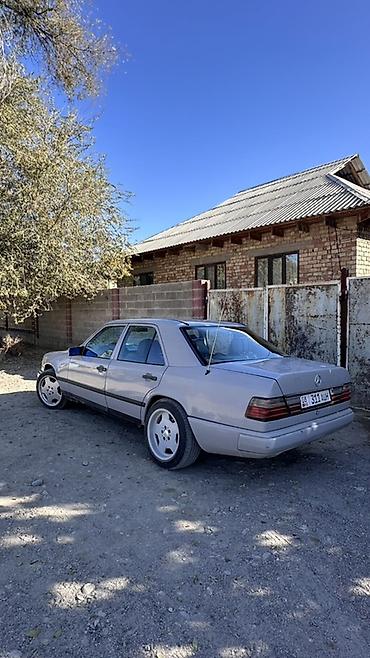дверь на w210: Mercedes-Benz W124: 1988 г., Механика, Седан — 1