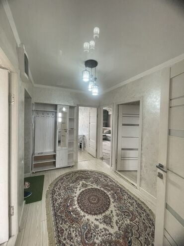 кызыл аскерден квартира: 3 комнаты, 62 м², Индивидуалка, 4 этаж, Евроремонт