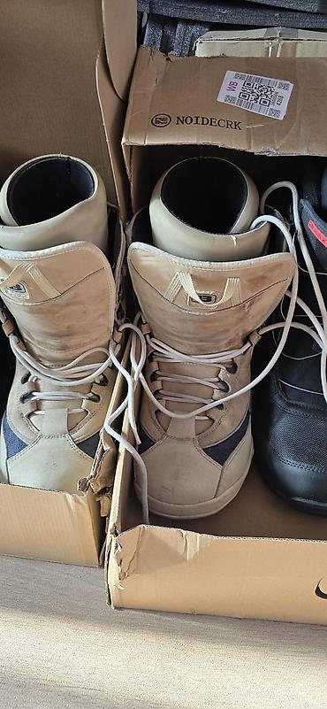 Другие товары для зимнего спорта: Горнолыжные аксессуары. 1) Перчатки для снега/катания: - Черные — 15