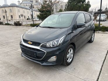 Kia: Chevrolet Spark: 2021 г., 1 л, Вариатор, Бензин, Хэтчбэк