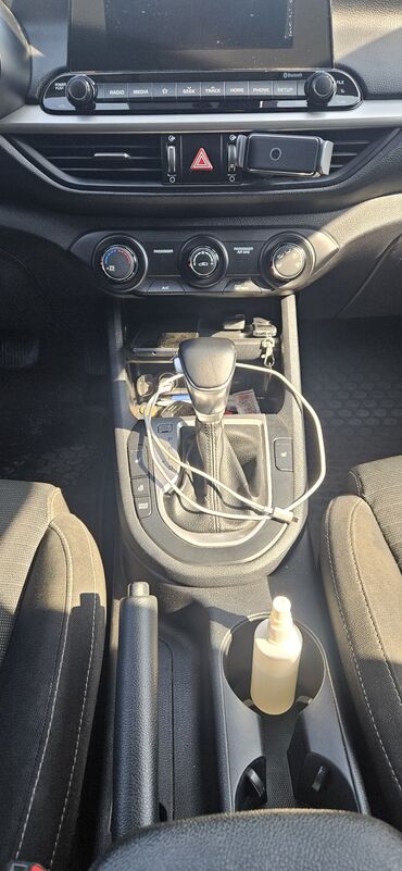 Kia: Kia Forte: 2 l | 2019 il Sedan — 6