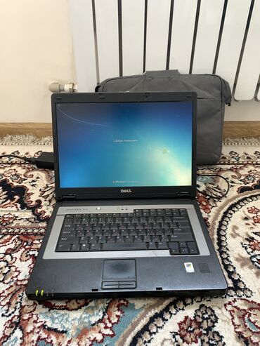 Ноутбуки: Ноутбук, Dell, до 2 ГБ ОЗУ, Б/у