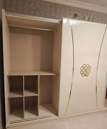 Mebel: Məhsul: Yataq otağı üçün krem rəngli mebel dəsti hissələri 1) Kupe — 2