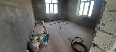 ehmedlide ev: 6 otaqlı, 6 kv. m, Kredit yoxdur, Orta təmir — 6