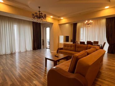 Yeni tikili: 4 otaqlı, Yeni tikili, m. Xətai, 181 kv. m — 2