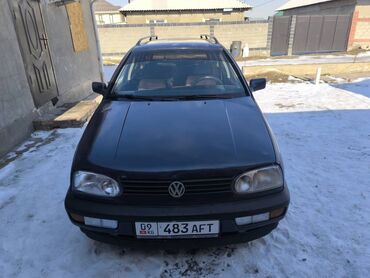 Volkswagen: Volkswagen Golf Variant: 1994 г., 1.8 л, Механика, Бензин, Универсал