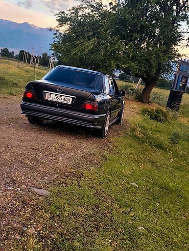 авто толщиномер: Mercedes-Benz W124: 1995 г., 2 л, Механика, Седан — 2
