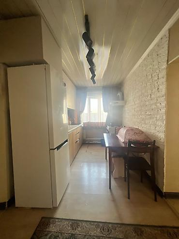 Продажа коттеджей и домов: Продаётся дом с закрытым двором и большим навесом для автомобилей — 8