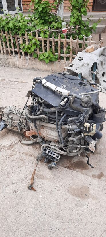 mercedes benz c class 2002: NISSAN skyaline мотор каробка всё есть