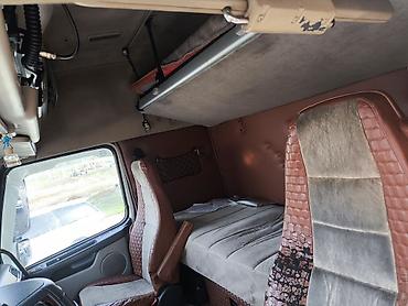 Тягачи: Тягач, Volvo, Тентованный — 1