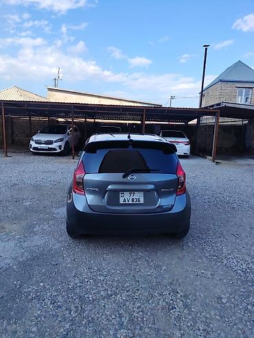 Nissan: Nissan Note Medalist (JDM), boz rəng, hatchback gövdə. Texniki — 6