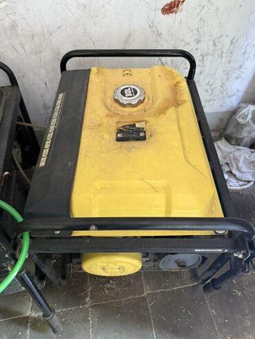 Generatorlar: Benzin Generator Zəmanətsiz, Kredit yoxdur