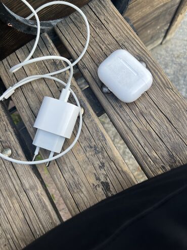 зарядные устройства для телефонов grand x: Air pods pro lux
Apple Charger lux