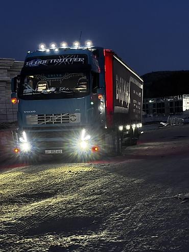 ленивец на вольво: Тягач, Volvo, 2004 г., Тентованный — 8