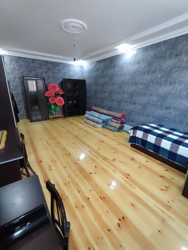 Həyət evləri və villaların satışı: Məhəmmədinin girəcəyində 4 sot torpaqda, sahəsi 160 kv.m olan kürsülü — 8