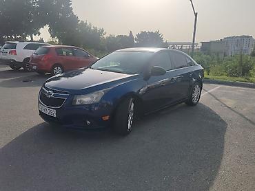 cruze led: Chevrolet Cruze: 1.4 l | Sedan — 1