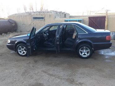 Audi: Audi A6: 1996 г., 2.6 л, Механика, Бензин, Седан — 5