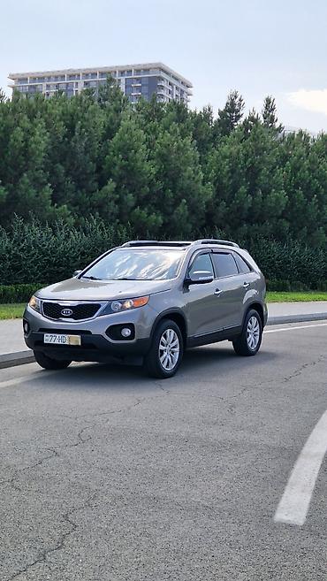 Kia: Kia Sorento: 2 l | 2010 il Ofrouder/SUV — 5